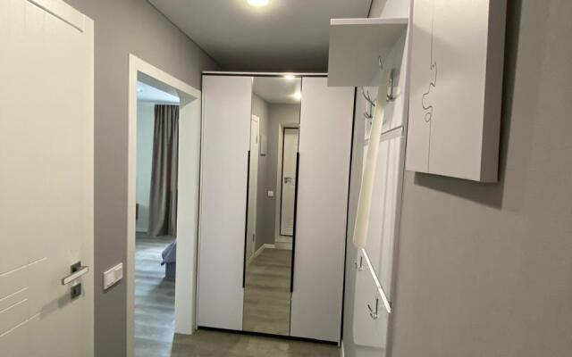 Na Lipovskoy 44 Apartments