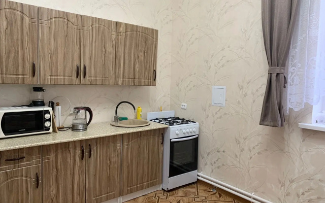 Dvukhetazhny S Basseynom Private House