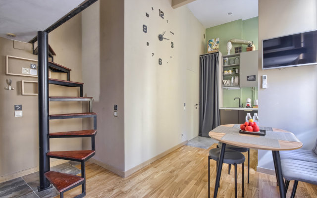 U Ermitazha Apartments