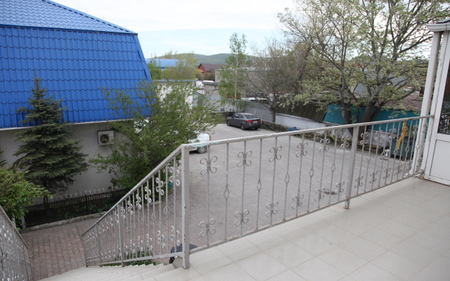Natali Guest House