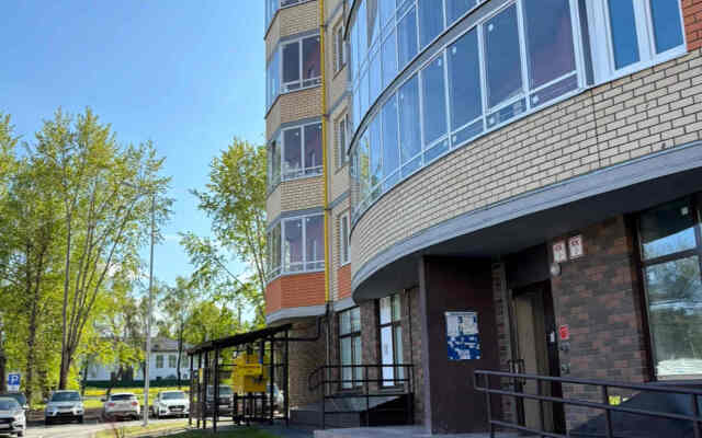 Novaya 2-Komnatnaya V Tsentre Ryadom S Zalivom Flat