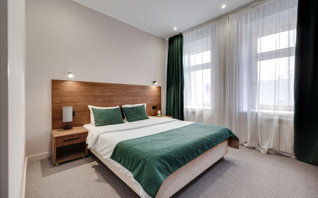 Seven Hills Brestskaya Hotel