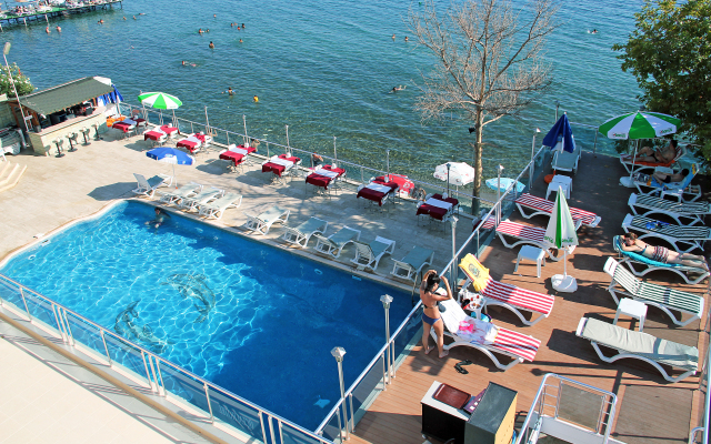 Ucem Otel Golden Sea Hotel