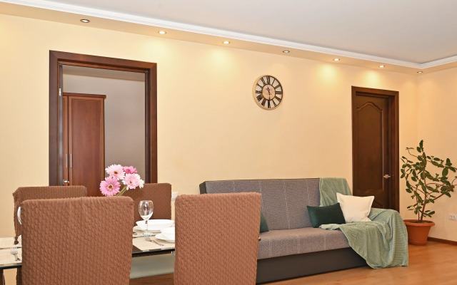 Квартира Евродвушка возле Зоопарка