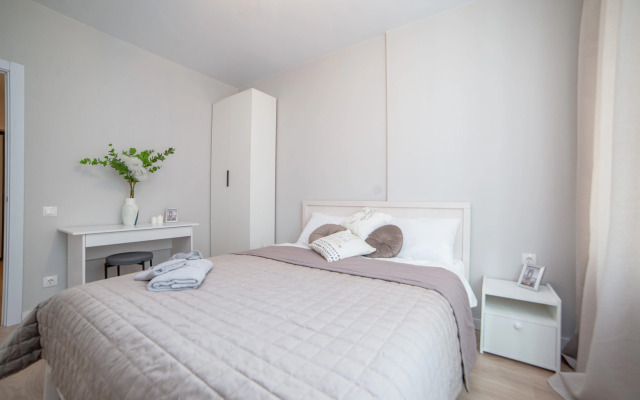 Квартира Евро-двухкомнатные BeGuest на Тверитина 41