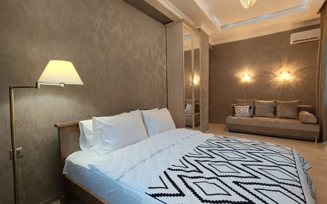 Квартира двухкомнатная в самом центре города