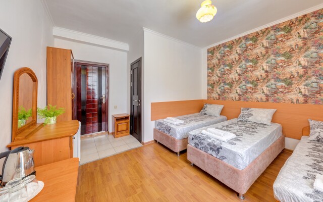 Ruslan Guest House