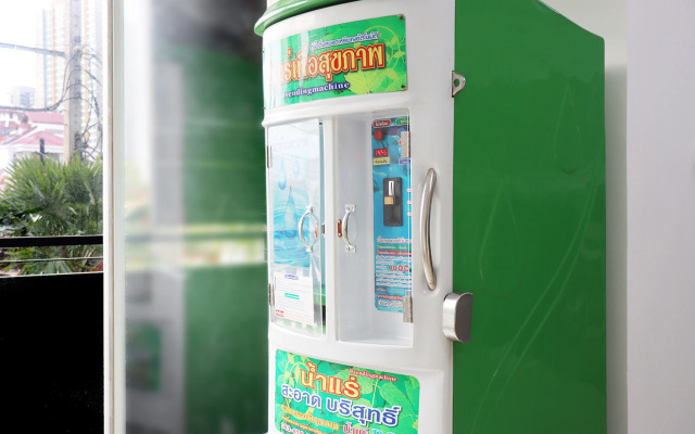 Отель UTD8 Hotel & Residence