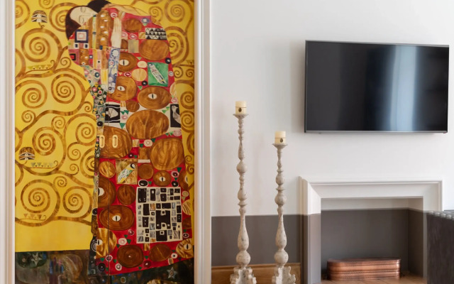 Апартаменты Элитные апартаменты в доме Литераторов