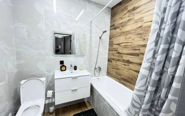 Na Ulitse Borisa Slyusarya 23s2 V Zhk Levobepezhye Flat