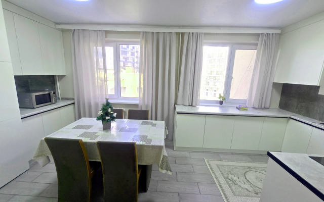 S vidom na gory Samal 2 Flat