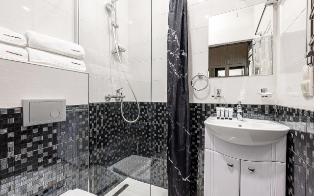 Апартаменты Red Apartments Покровский Парк Пачули