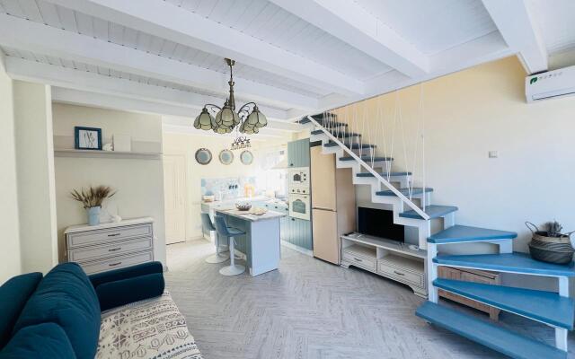 Apartamenty 3kh Komnatnye Dizaynerskie Apartamenty S Basseynom Apartments