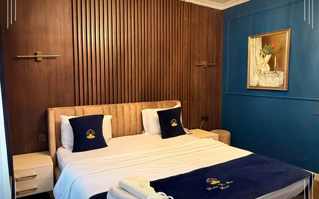 Отель Perla De Mar Hotel & Restaurant