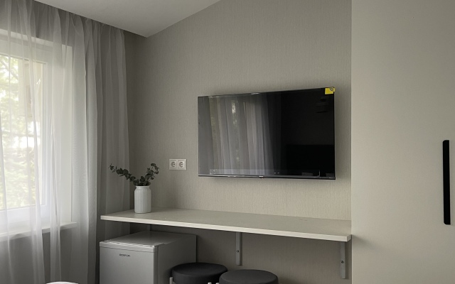 4 AVENUE Apartments