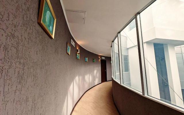 Kosmos Hotel