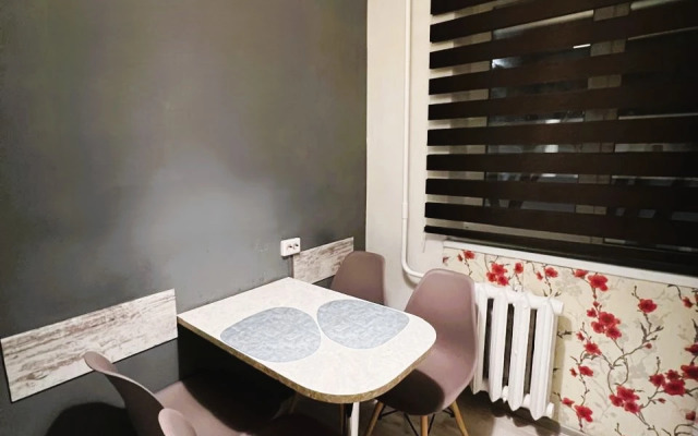 Квартира на Хибиногорской 37