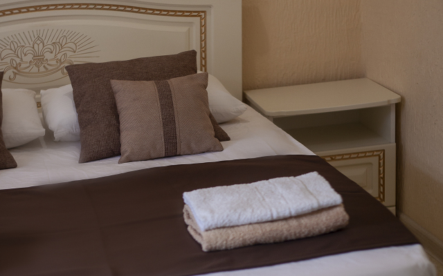Aloiza Guest House