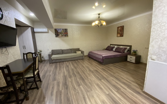Studiya V Novostroyke Na Pervom Etazhe Apartments