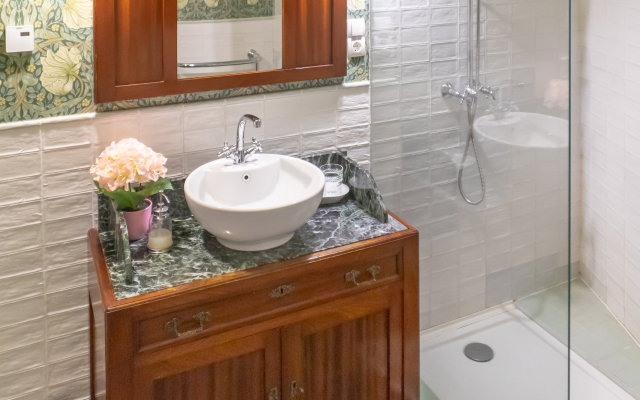 Art Nouveau Budapest Apartments