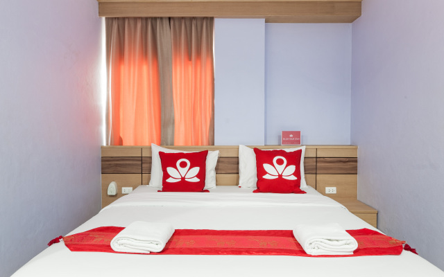 ZEN Rooms Patong Soi Chuwong Hotel