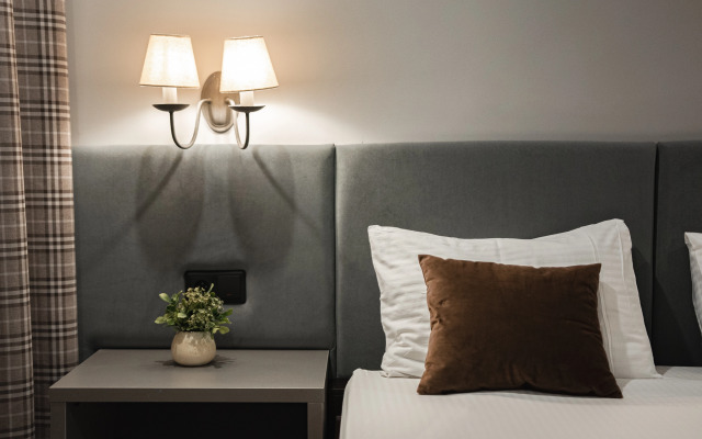 Travertin Siesta Apartments