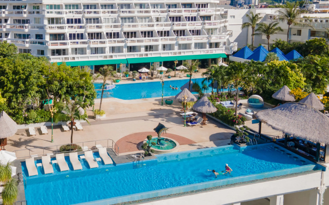Andaman Beach Suites Hotel