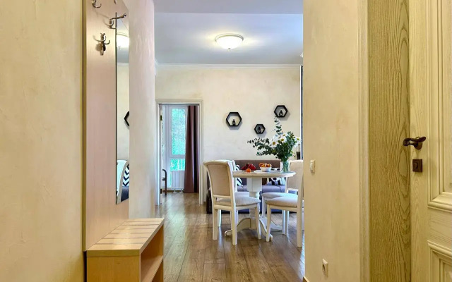 2-Kh Komnatnye Gory Ryadom s Kazino Apartments