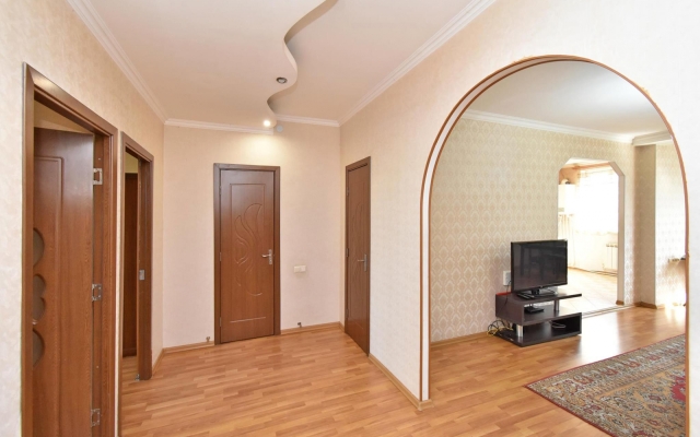 Apartments RentInnYerevan 15 Mesrop Mashtots Avenue