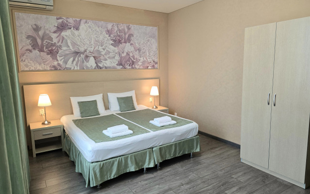 Chistye prudy Apartments