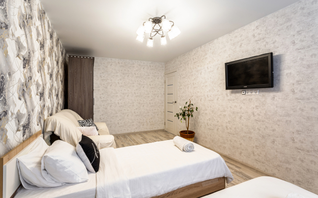 Bolshaya trekhkomnatnaya kvartira v gorode Voskresensk Flat