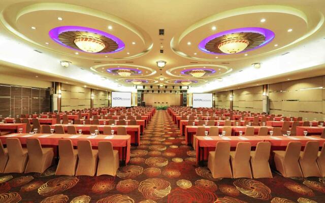 Aston Pontianak Hotel & Convention Center