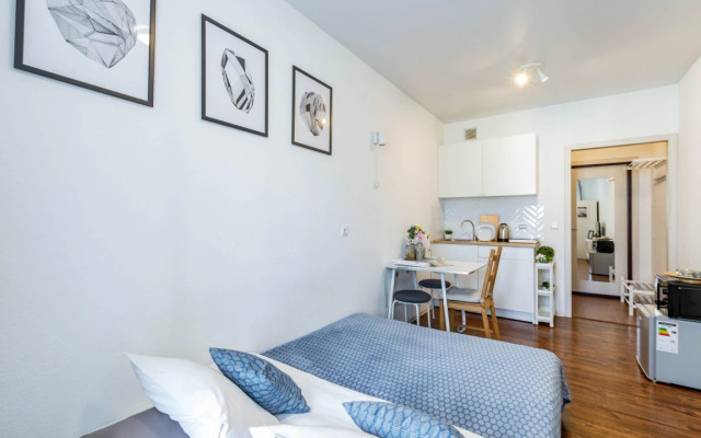 Апартаменты на Переходном 6 (Б)