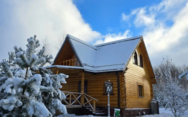 Частный дом Уница 120кв.м на первой линии озера Селигере