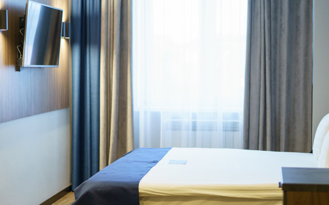 Reston Hotel & Spa