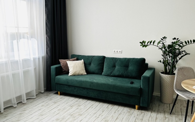 Green Apartment Ryadom S Tsentrom Flat