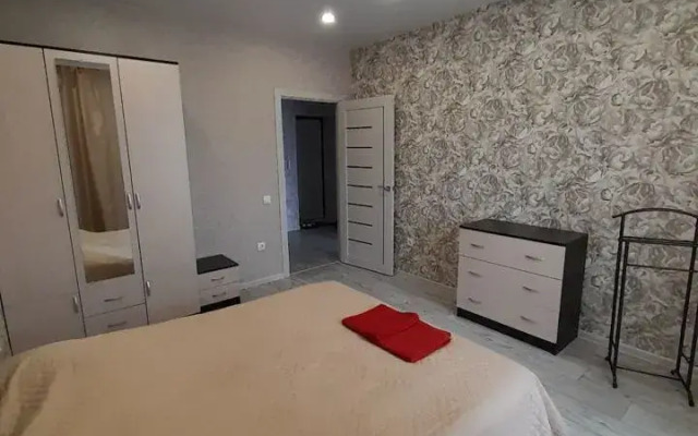 Квартира Уютная на улица 50-летия Победы 10