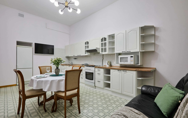 Flatstay S Erkerom I Vysokimi Potolkami Apartments