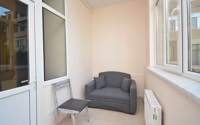 Perte House Apartment's on Spendaryan 5 Street Apartments