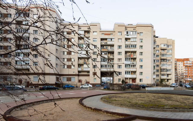 V Kronshtadte  Flat