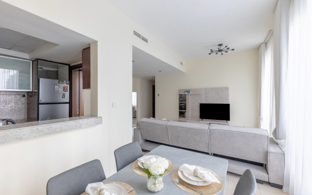 Welcome Home in Blakely Tower Apartments