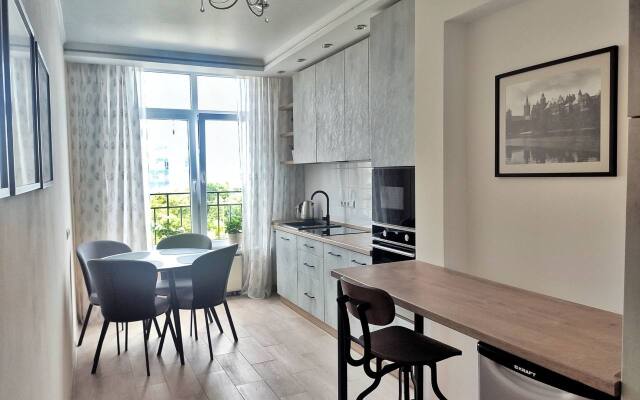 V Tsentre Goroda Flat