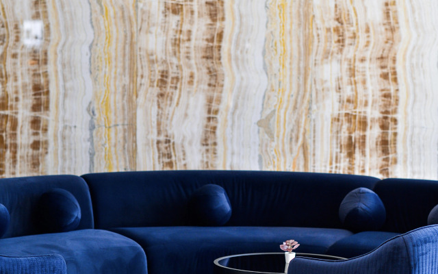 Отель Alexander Resort