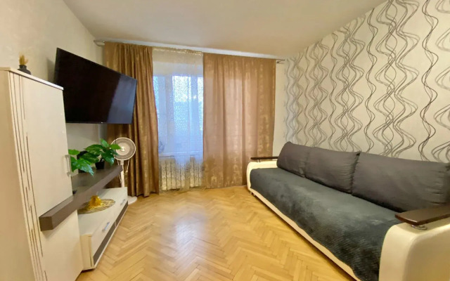 Квартира GoldApart на переулке 6-й Монетчиковский 15/17