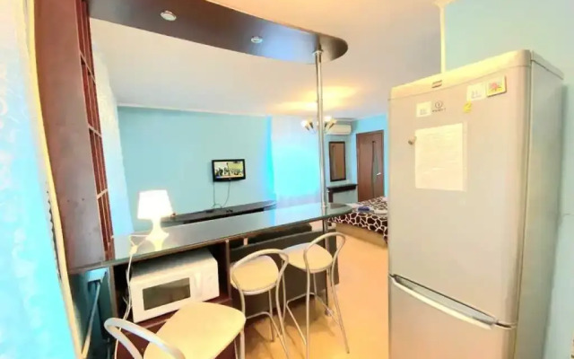 Апартаменты на Карла Маркса 115-2