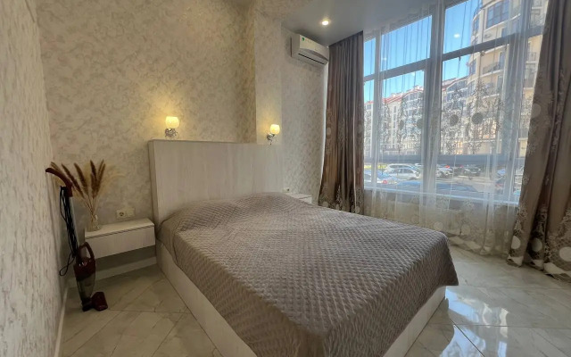 Квартира трехкомнатная Крымская 22