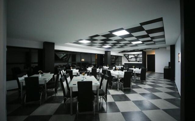 West Tower Hotel