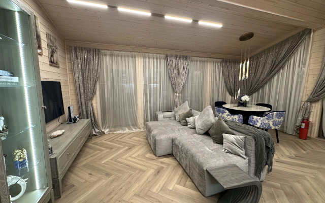 Barnkhaus Dom u Ozera Derevnya Sboyevo Private house