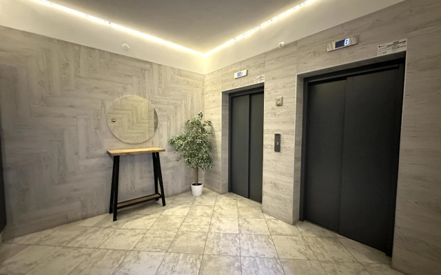 Elitnyye na Beregu Reki Tura s Vidom na Most Vlyublennykh Apartments