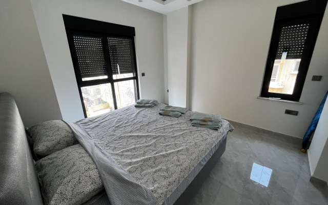 New Apartment By Cleopatra Apartments